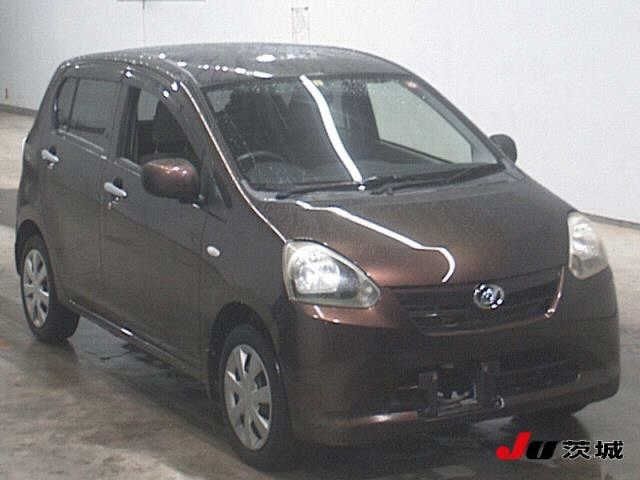 2266 Daihatsu Mira e s LA300S 2013 г. (JU Ibaraki)